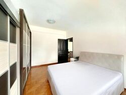 Loyang Villas (D17), Terrace #570114471